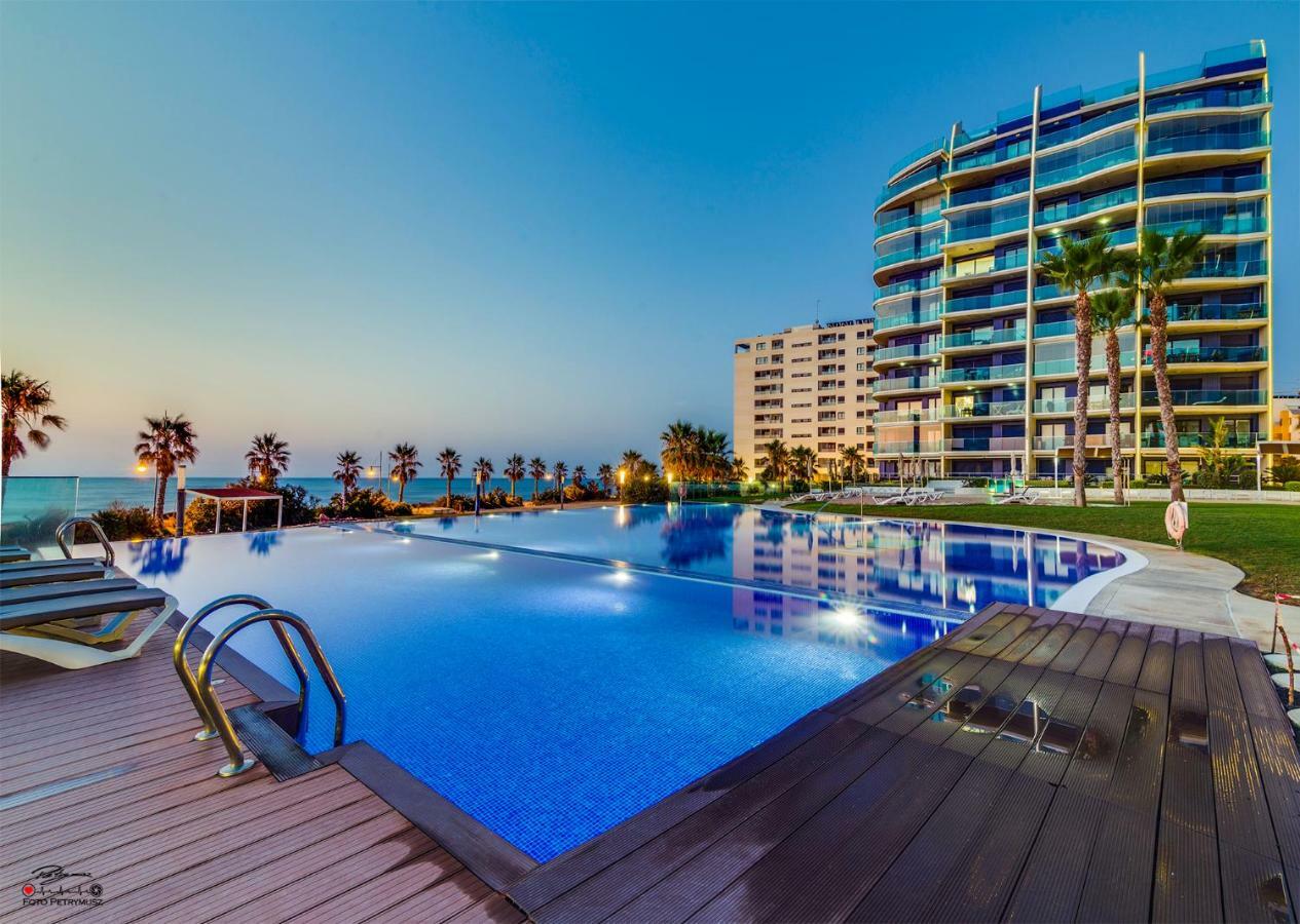 Torrevieja - Punta Prima Sea Senses Apartment Luaran gambar